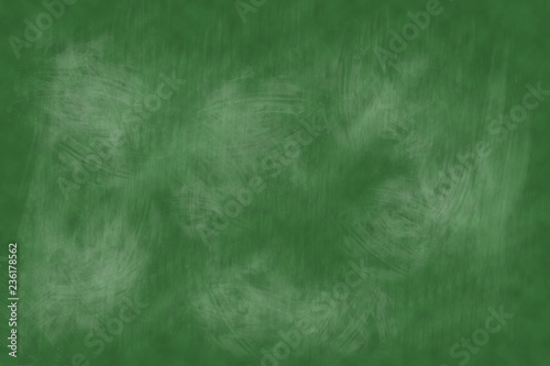 Leere grüne Schultafel mit viel Copyspace