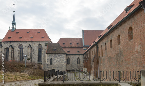 Foto Buildings of convent of Saint Agnes in Prague, Czech Republic.