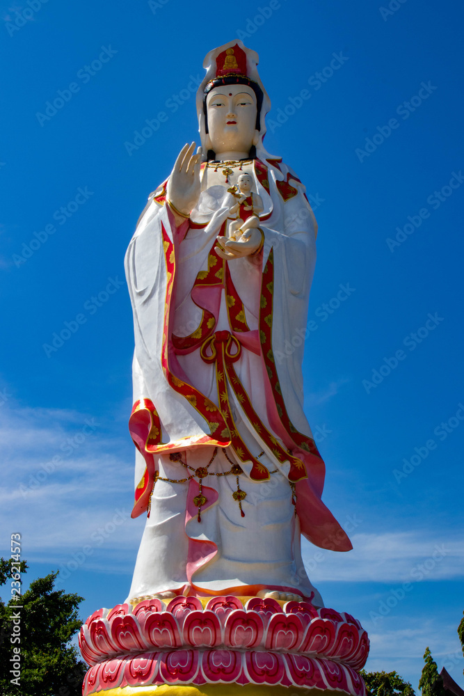 Statue of Guan Yin White