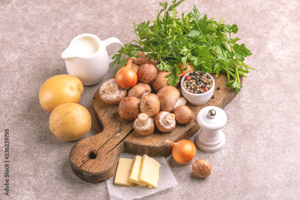 Fototapeta premium Fresh ingredients for tasty pureed mushroom soup. Healthy food