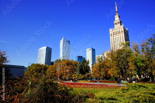 Warsaw buildings © trgowanlock