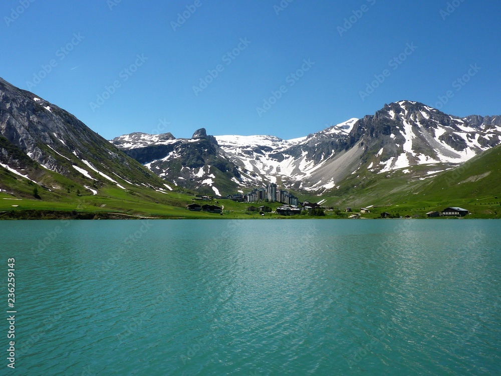 TIGNES Val Claret    lac en été