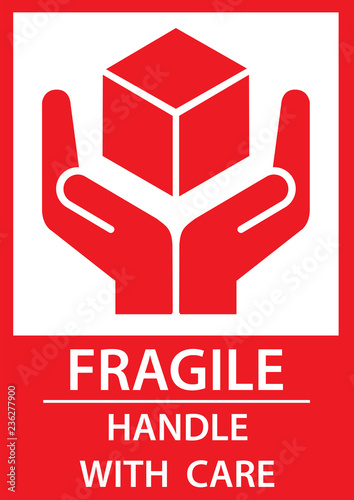 Stcker: fragile - hadle with care - this way up