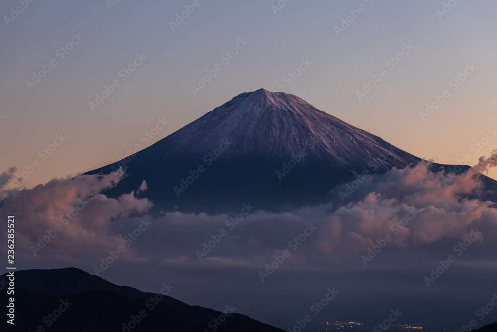 吉原から夜明けの富士山