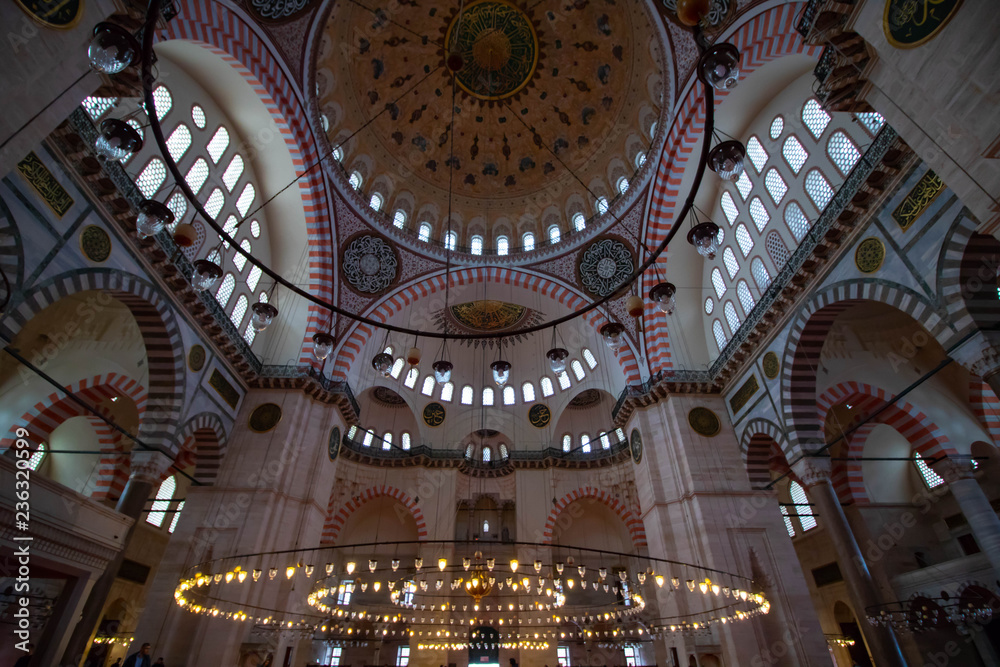 interior of Suleymaniye Mosque