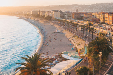 Fotobehang Nice Avondzicht over Nice vanaf heuvel  © andrey gonchar