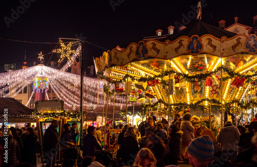 Weihnachtsmarkt Mainz am Rhein © Comofoto