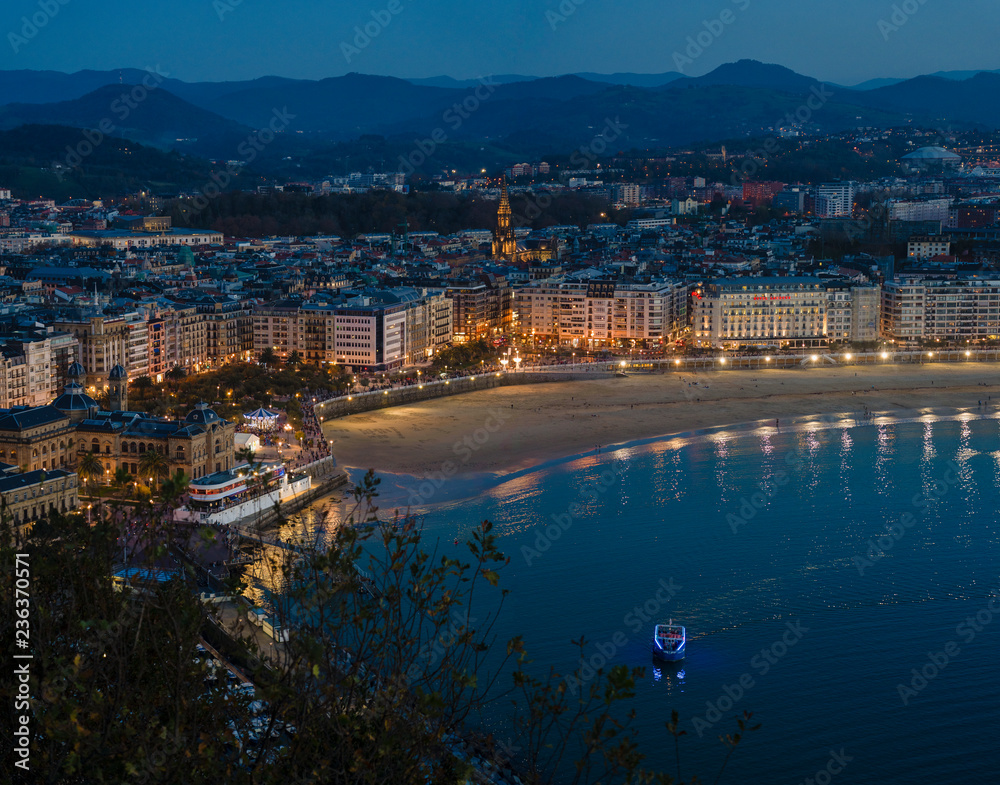 Fototapeta premium Donostia San Sebastian - Spain
