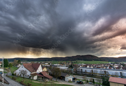 Gewitter in Rietheim-Weilheim / Frühling photo