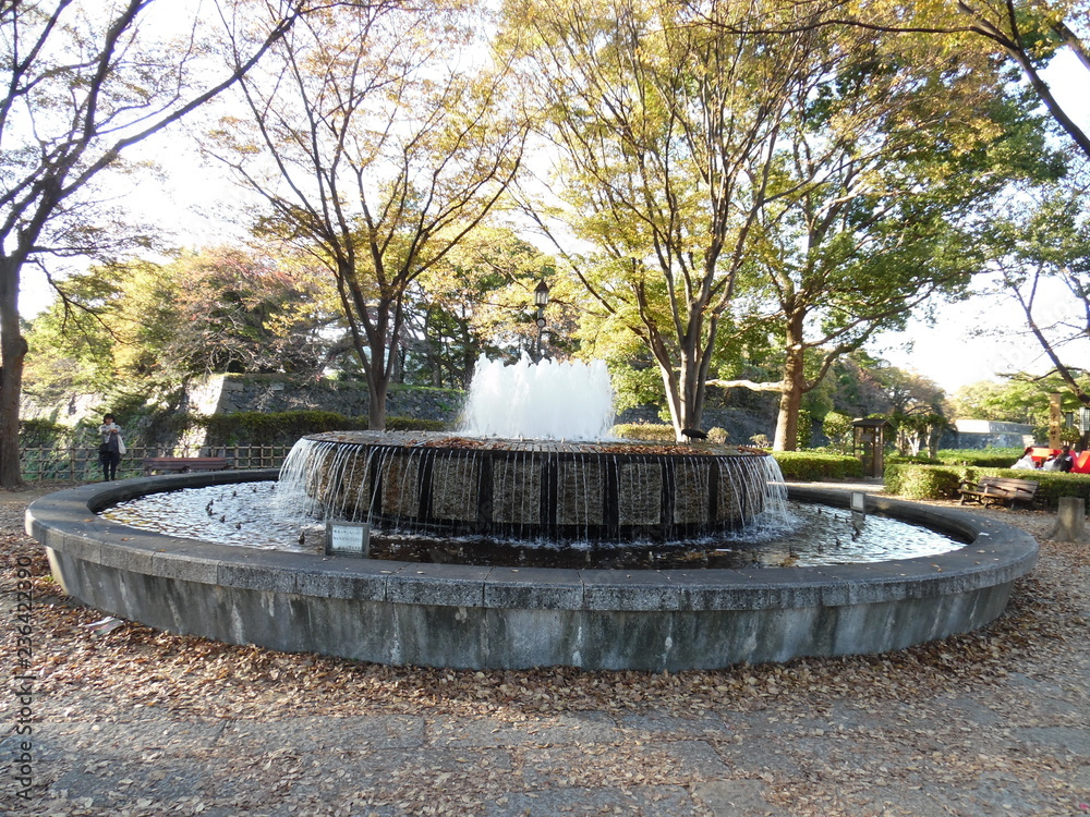 The fountain next to Nagoya Castle