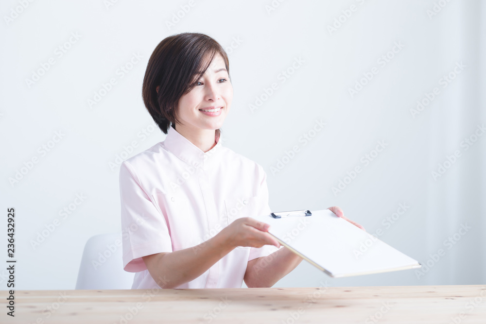 カウンセリング・看護師/エステ