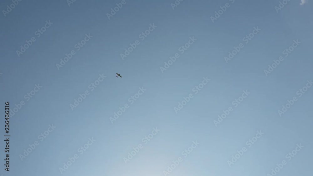 plane does dangerous stunts in the sky plane does dangerous stunts in the sky