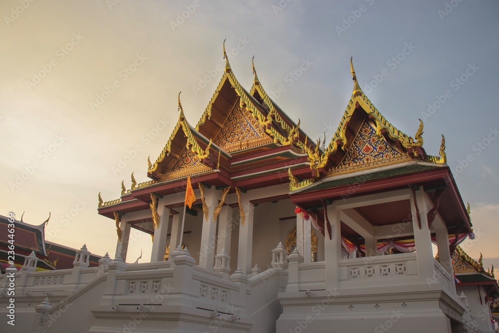 Naklejka premium The tample is very famous in Samutsakorn, Thailand. It name is