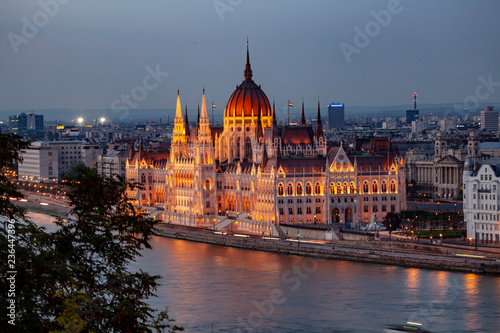 Budapest Parlament Abend