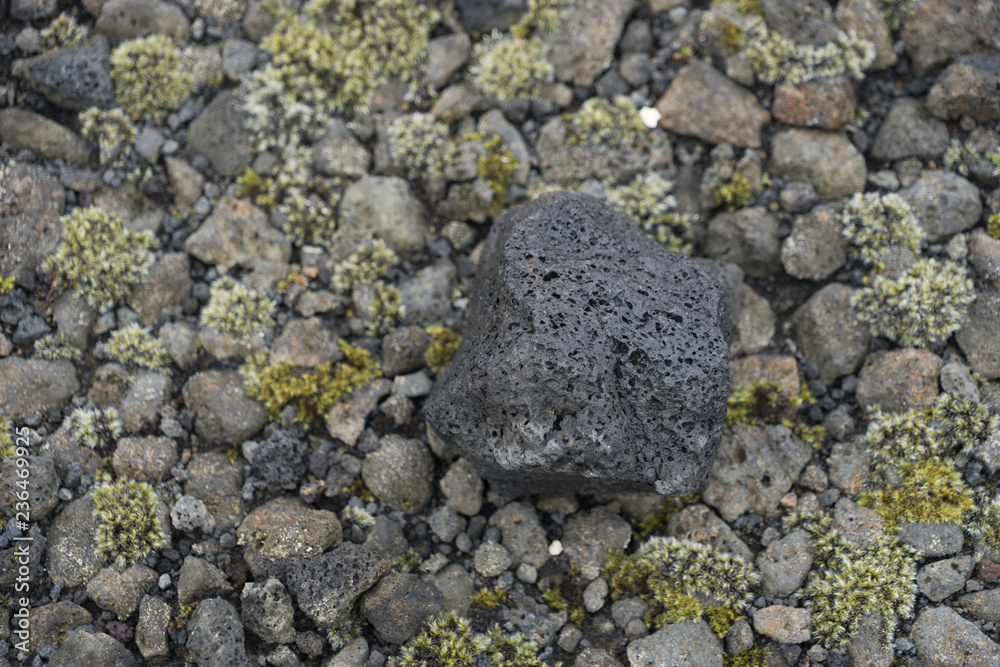 Steinbruch (Vulkangestein) auf der Reykjanes-Halbinsel - Süd-West-Island Steinbruch (Vulkangestein) auf der Reykjanes-Halbinsel - Süd-West-Island