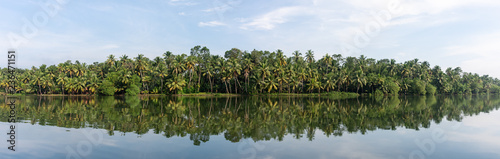 Panorama des backwaters, Munroe Island, Kerala, Inde photo