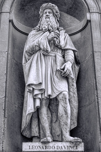 Florenz, Leonardo da Vinci © ArTo