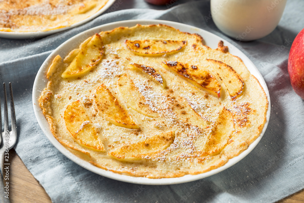 Homemade Apple Dutch Pannekoek Pancake