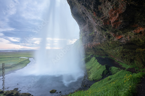 Wasserfall Seljalandsfoss   Islandreisen