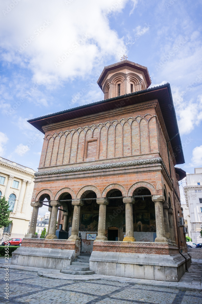 Cretulescu (Kretzulescu) Church, an Eastern Orthodox church in Brancovenesc style, built between 1720 and 1722 in central Bucharest, near the Revolution Square, Bucharest, Romania