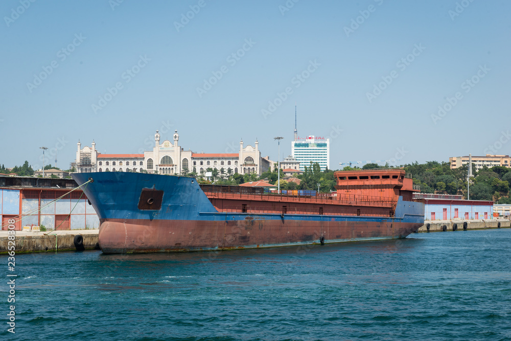 Naklejka premium industrial boat