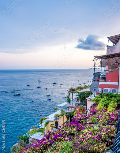Fototapeta Naklejka Na Ścianę i Meble -  Positano Cliff Side on the Amalfi Coast Italy