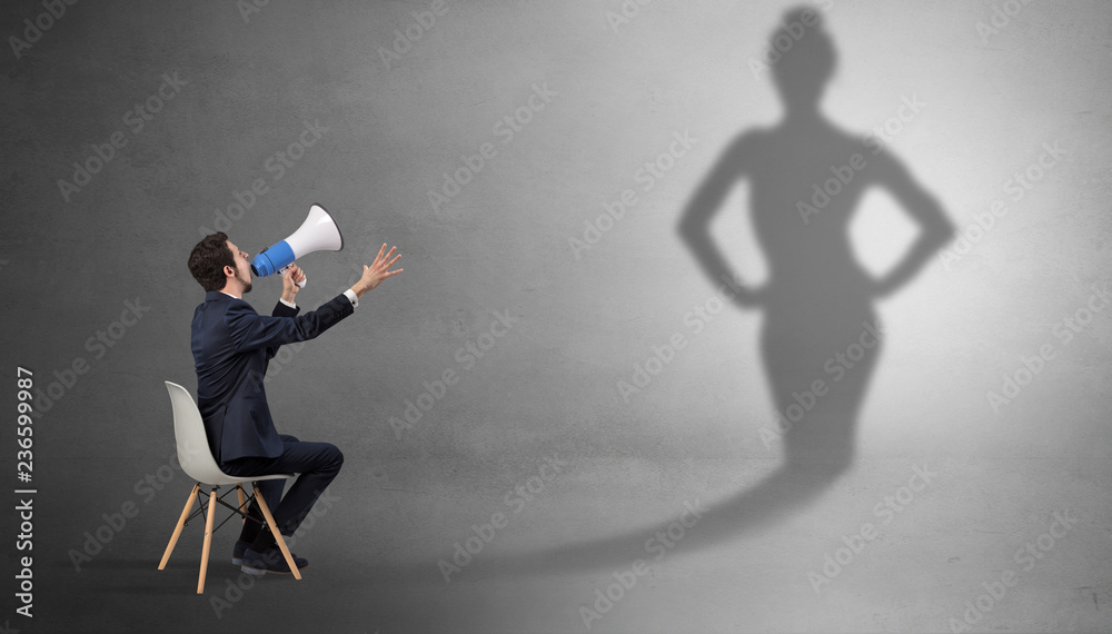 Rich businessman staying and offering stuffs to a pretty shadow woman
Rich businessman staying and offering stuffs to a pretty shadow woman