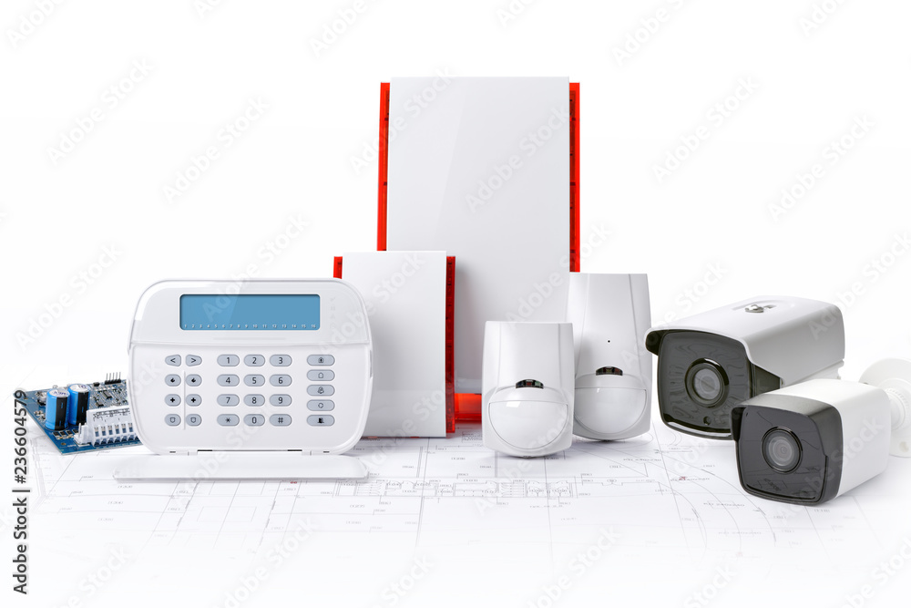 Alarm domowy,  system ochrony CCTV - obrazy, fototapety, plakaty 