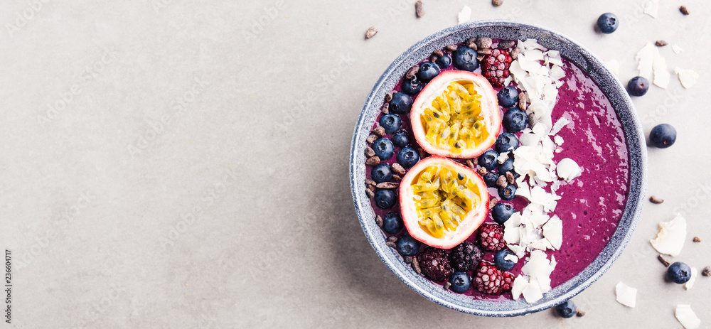Acai Bowl」の写真素材 | 64,330件の無料イラスト画像 | Adobe Stock