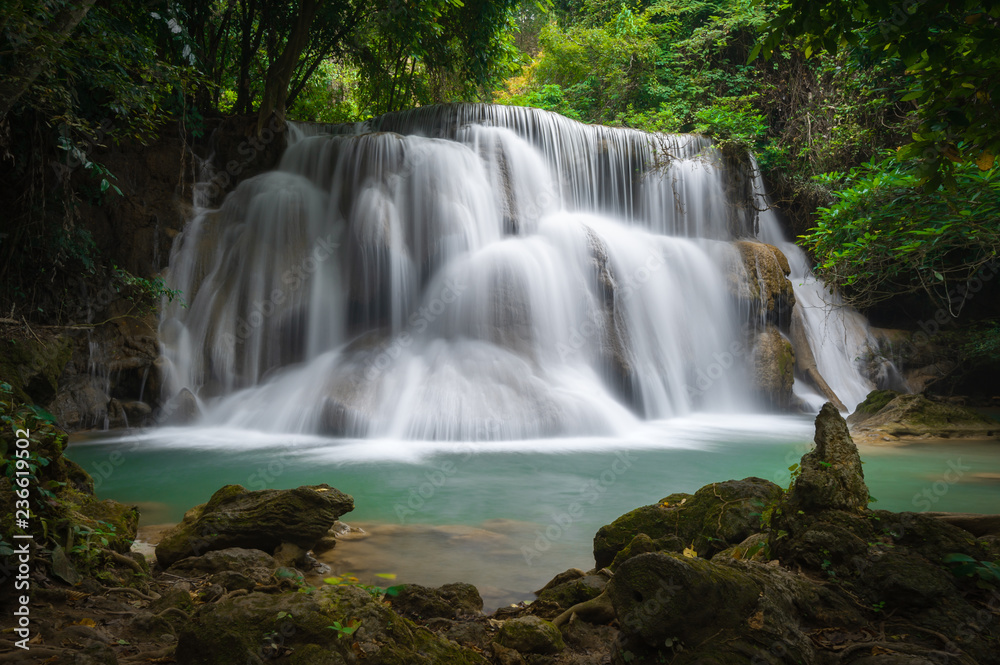 Obraz premium Huay mae khamin waterfall, this cascade is emerald green and popular in Kanchanaburi province, Thailand.