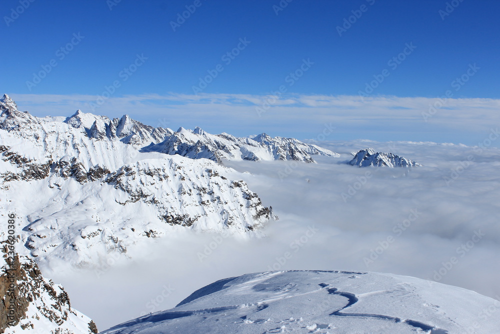 mer de nuages sur le Piémont