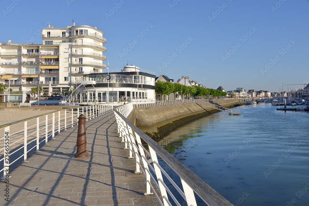 Town of Le Pouliguen near the channel in Pays de la Loire region in western France. Le Pouliguen is a seaside resort on the famous Côte d'Amour for its fishing port and marina