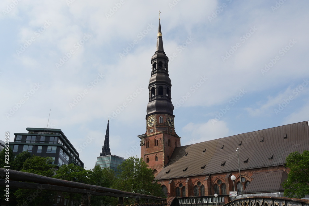 Obraz premium church in hamburg