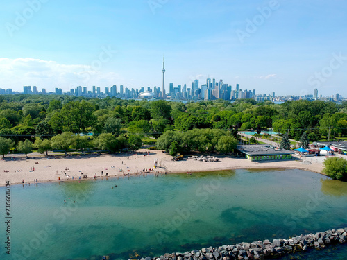 Canvas Print View of Toronto cityscape via Toronto Centre Island during sunset at summer
