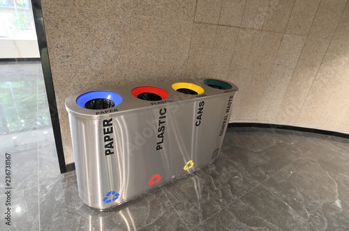 Canvas Print Rubbish bin Singapore