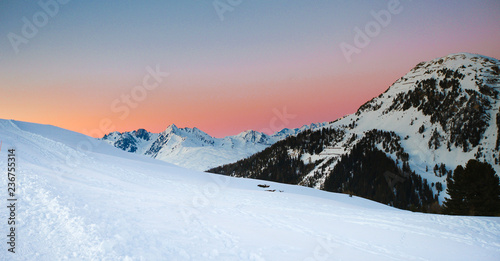 Foto sunset on mountain