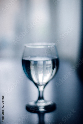glass, wine, drink, alcohol, empty, white, isolated, wineglass, beverage, crystal, black, transparent, champagne, object, clear, water, liquid, glasses, clean, cup, bar, red, reflection