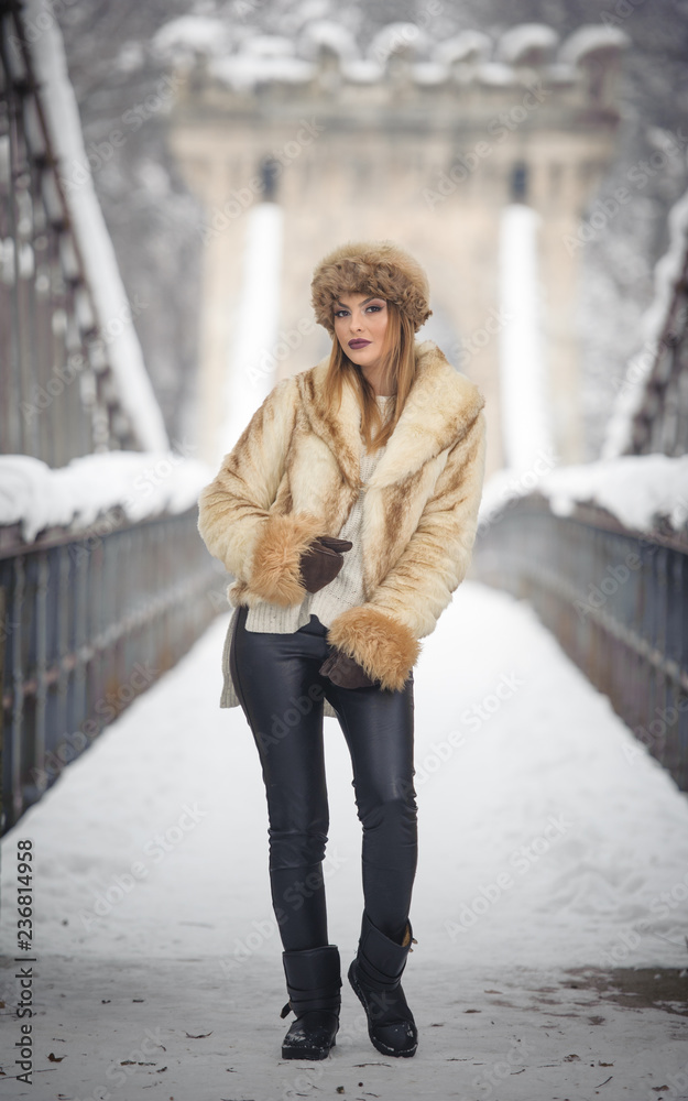 Side View of Cute Lovely Brunette Female Beauty in Street Style