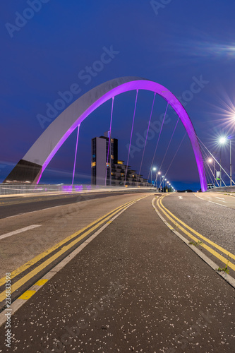 Clyde Arc Bridge Glasgow © vichie81