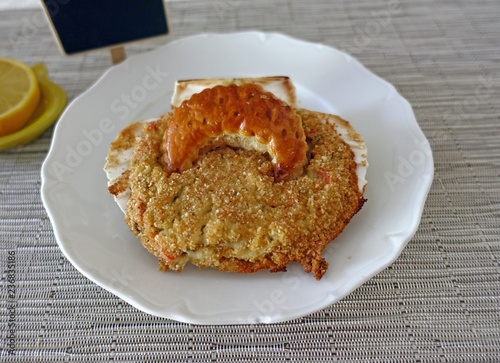 Fototapeta Naklejka Na Ścianę i Meble -  coquille gratinée