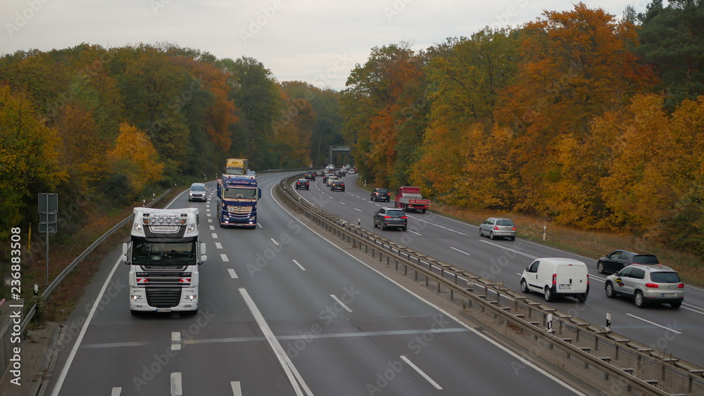 Unterwegs Transport in Hannover im Herbst