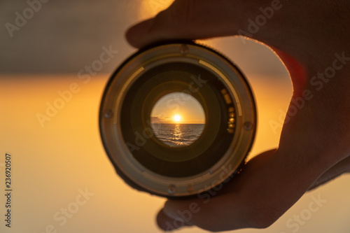 Lens