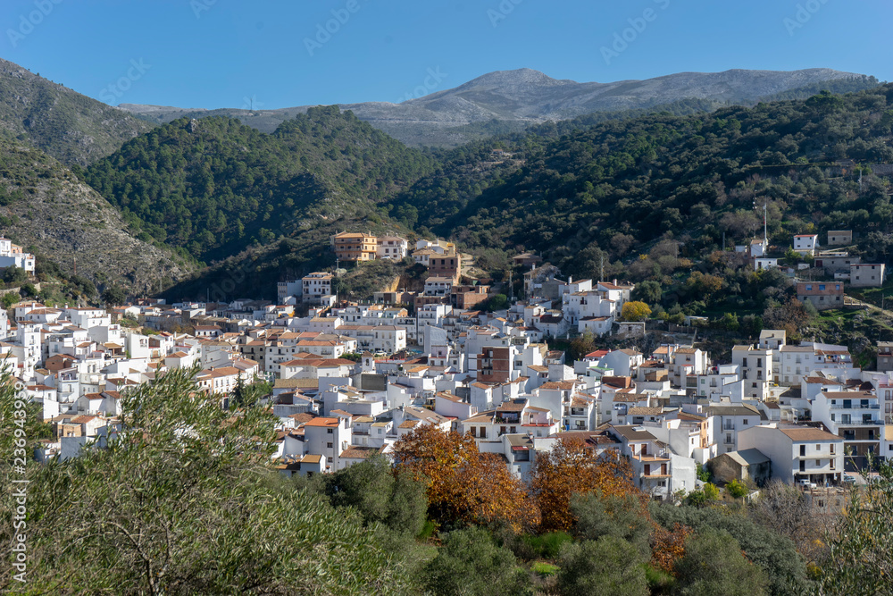 municipios del valle del Genal, Igualeja en la provincia de Málaga