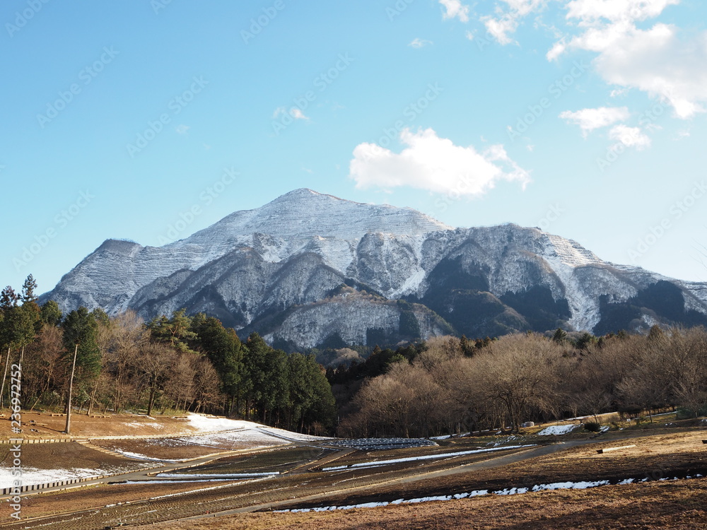 冬の武甲山, Mt. Bukou in winter, Chichibu, Saitama Prefecture, Japan