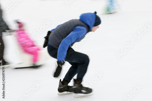 Принти на полотні Skating on the ice rink.