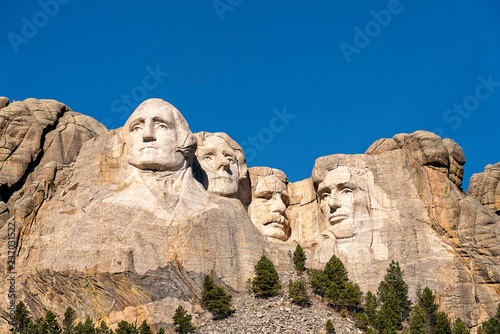Canvastavla George, Thomas, Teddy, Abe, Mt. Rushmore