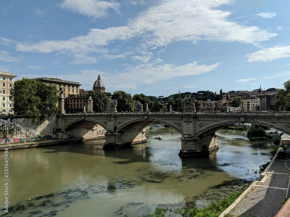 bridge in rome in a day
