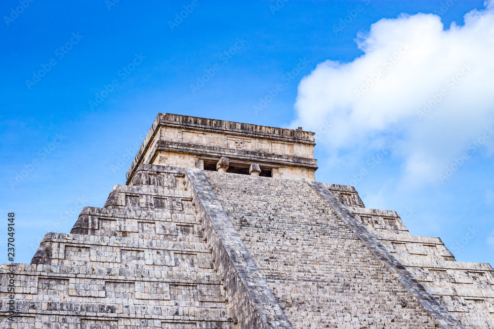 The Chichen Itza Maya ruins in Yucatan Peninsula Mexico Kukulkan The Chichen Itza Maya ruins in Yucatan Peninsula Mexico Kukulkan