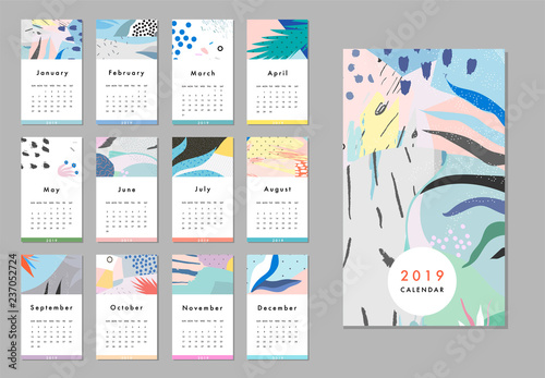 Calendar 2019. Cute printable creative template with floral elements