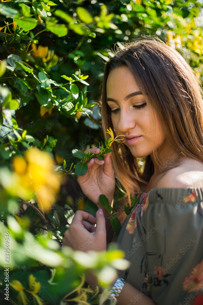 Photographing a girl during autumn with a blurred background Photographing a girl during autumn with a blurred background